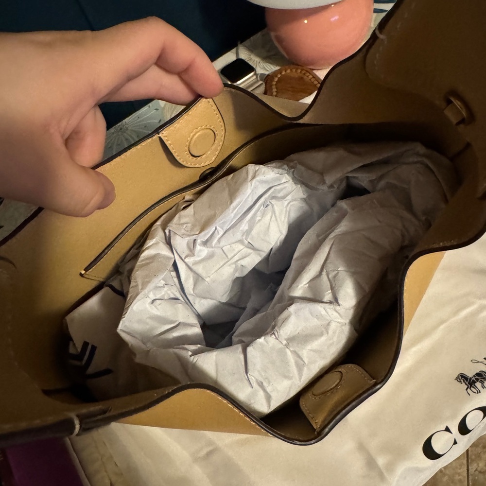 **SOLD** Coach Brooklyn 28 Tan - Picture 5 of 5